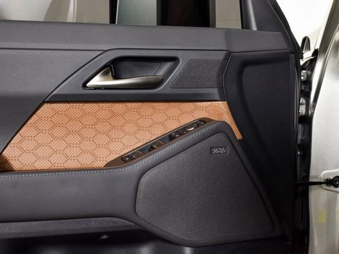 Used 2025 Lexus GX 550 image 20