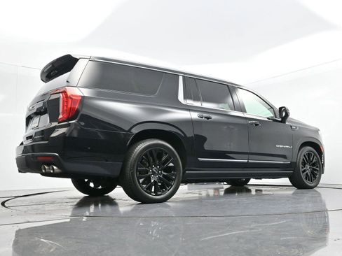 Used 2023 GMC Yukon XL Denali Ultimate w/ LPO, Floor Liner Package image 59