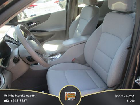 Used 2020 Chevrolet Malibu LS w/ LPO, Convenience Package 1 FWD image 4