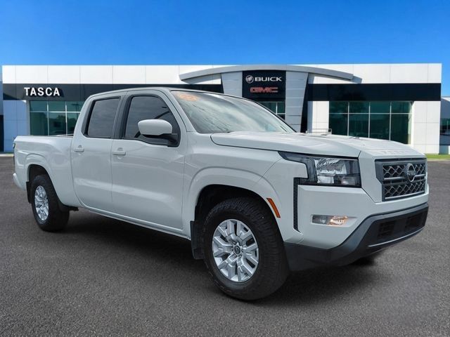 Used 2022 Nissan Frontier SV w/ Technology Package RWD image 1