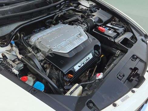 Used 2010 Honda Accord EX-L image 16