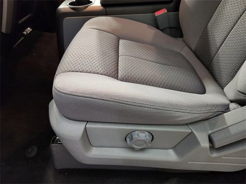 Used 2012 Ford F150 XLT image 22
