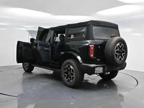 Used 2022 Ford Bronco Outer Banks image 39