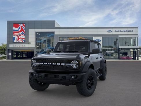 New 2026 Ford Bronco Badlands AWD/4WD image 2