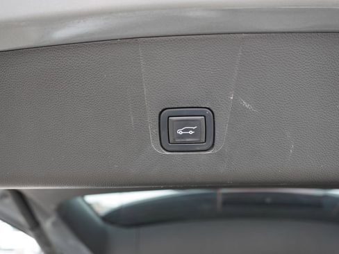 Certified 2023 Chevrolet Traverse Premier image 23