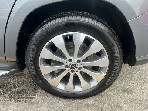 Used 2018 Mercedes-Benz GLS 450 4MATIC image 11