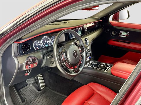 Used 2023 Rolls-Royce Ghost Black Badge AWD/4WD image 15