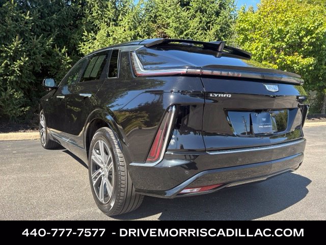 Certified 2025 Cadillac Lyriq Luxury w/ LPO, Floor Liner Package AWD/4WD image 3