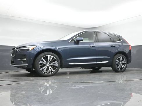 Used 2023 Volvo XC60 B5 Plus w/ Protection Package Premier AWD/4WD image 33