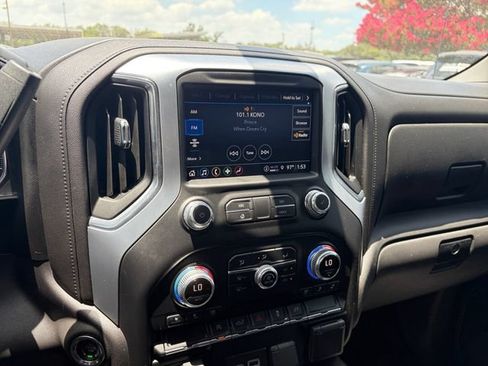 Used 2021 GMC Sierra 1500 SLT RWD image 10