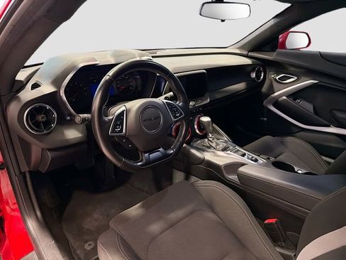Used 2021 Chevrolet Camaro LT w/ RS Package RWD image 9