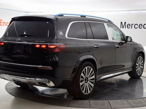 New 2026 Mercedes-Benz Maybach GLS 600 4MATIC image 6