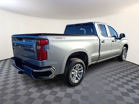 Used 2023 Chevrolet Silverado 1500 LT image 6