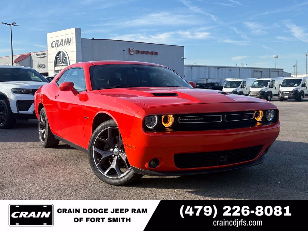 Used 2018 Dodge Challenger R/T Plus RWD image 1
