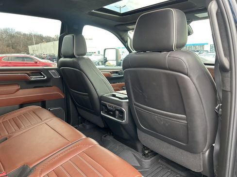 Used 2024 GMC Sierra 2500 Denali Ultimate w/ LPO, GMC Protection Package image 39