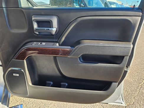 Used 2017 GMC Sierra 1500 SLT image 17