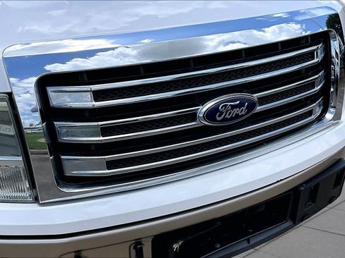 Used 2014 Ford F150 Lariat w/ Equipment Group 502A Luxury RWD image 27