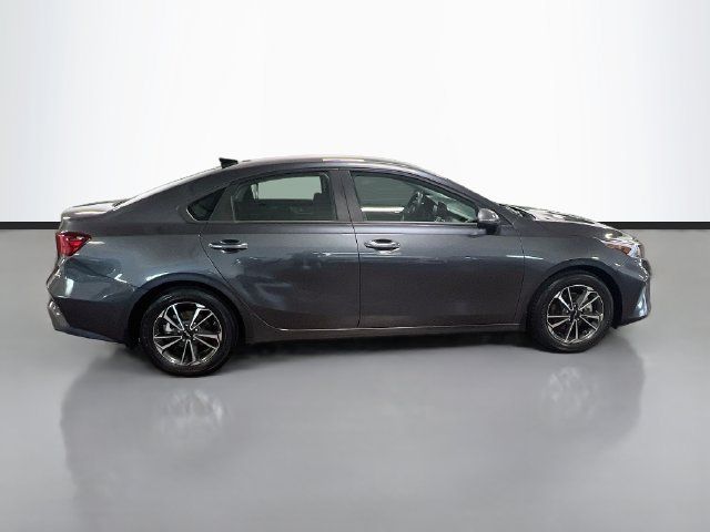 Certified 2023 Kia Forte LXS FWD image 8