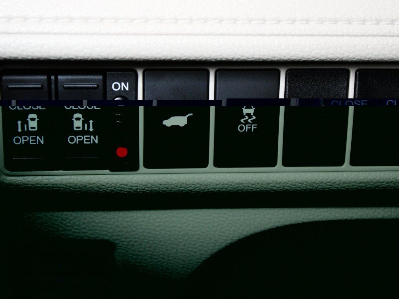 Used 2025 Honda Odyssey EX-L image 29