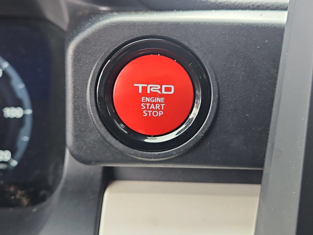 Used 2024 Toyota Tacoma TRD Off-Road AWD/4WD image 32