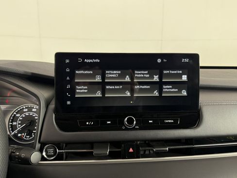 Used 2025 Mitsubishi Outlander SE image 20