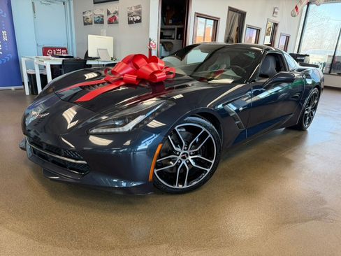 Used 2015 Chevrolet Corvette Stingray Coupe w/ 3LT Preferred Equipment Group image 2