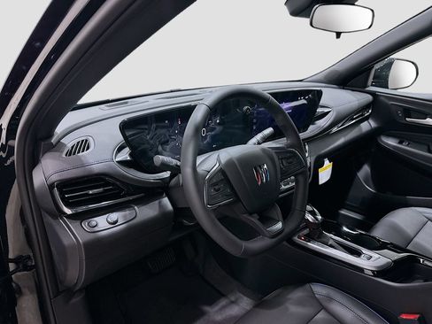 New 2026 Buick Envista Sport Touring w/ Convenience I Package FWD image 9