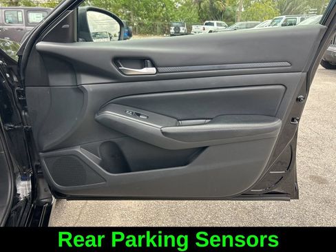 Used 2024 Nissan Altima 2.5 SV AWD/4WD image 25