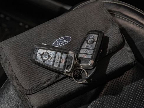 Used 2019 Ford F250 Lariat w/ Lariat Ultimate Package AWD/4WD image 66