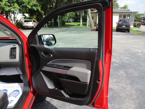 Used 2018 Chevrolet Colorado LT image 26