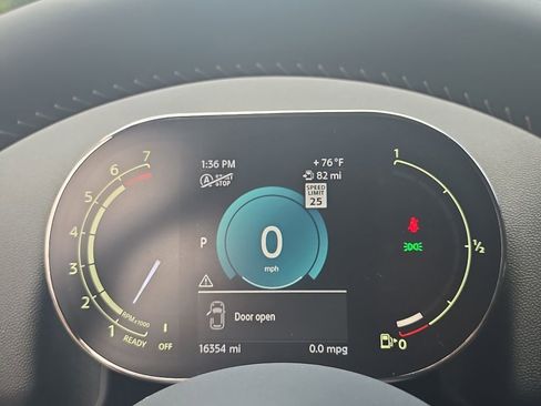 Used 2024 MINI Cooper Countryman S w/ Premium Package FWD image 19