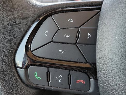 Used 2020 Jeep Renegade Altitude image 16