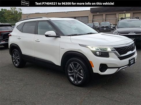 Certified 2023 Kia Seltos S w/ Navigation Package image 1