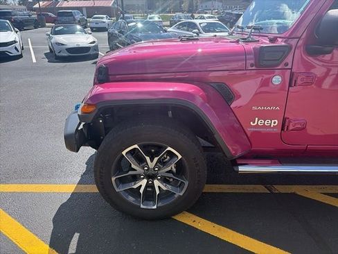 Used 2024 Jeep Wrangler Sahara 4xe w/ Technology Group image 8