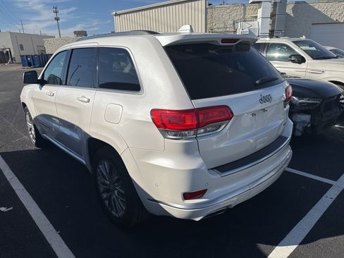 Used 2017 Jeep Grand Cherokee Summit w/ Platinum Series Group image 6