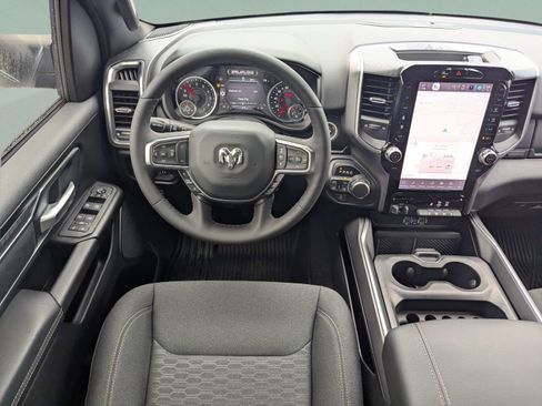 New 2026 RAM 1500 Big Horn AWD/4WD image 13
