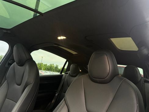 Used 2022 Tesla Model X AWD/4WD image 21