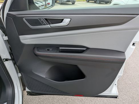 New 2026 Volkswagen Atlas Peak Edition AWD/4WD image 33