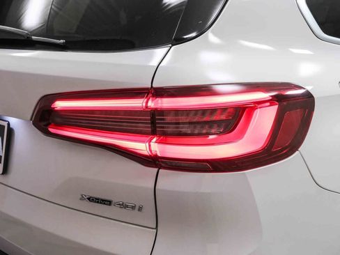 Used 2021 BMW X5 xDrive40i w/ Convenience Package AWD/4WD image 7