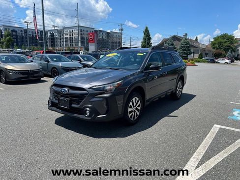 Used 2024 Subaru Outback Premium AWD/4WD image 3