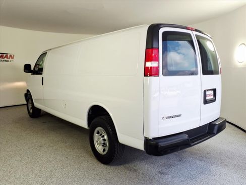 Used 2021 Chevrolet Express 2500 Extended w/ Driver Convenience Package image 2
