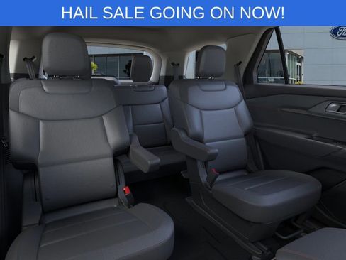 New 2026 Ford Explorer Active w/ Active Comfort Package image 12