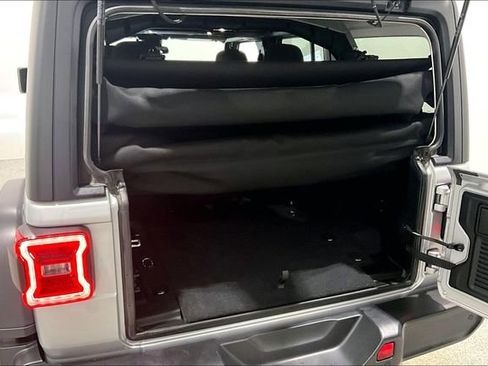 Used 2024 Jeep Wrangler Willys image 38