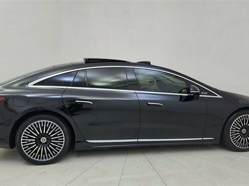 Used 2023 Mercedes-Benz EQS 450+ Sedan image 6