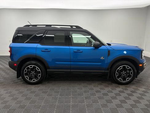 Used 2025 Ford Bronco Sport Outer Banks w/ Outer Banks Tech Package+ AWD/4WD image 7