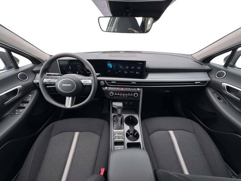 New 2026 Hyundai Sonata SE FWD image 14