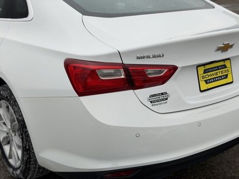 Used 2025 Chevrolet Malibu LT image 9