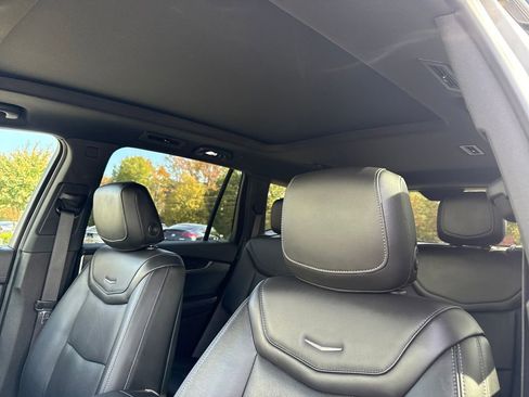 Certified 2022 Cadillac XT6 Premium Luxury w/ Technology Package image 13