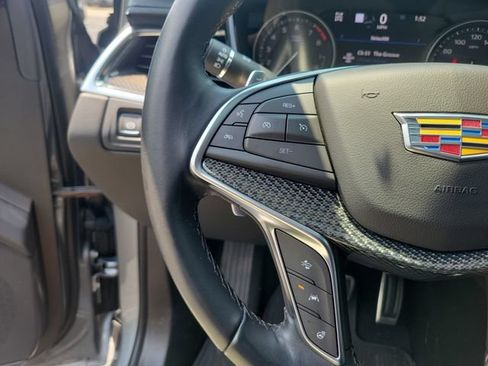 Certified 2024 Cadillac XT5 Sportv w/ Technology Package AWD/4WD image 11