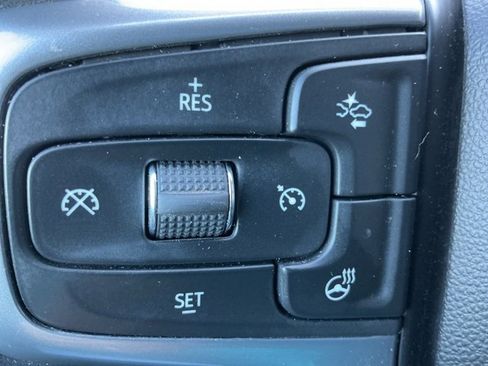 Used 2025 Chevrolet Silverado 2500 LT w/ Convenience Package image 13